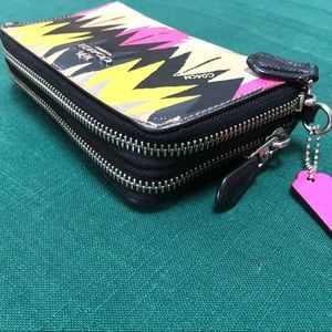 Coach Wallet Hawk Feather Pattern